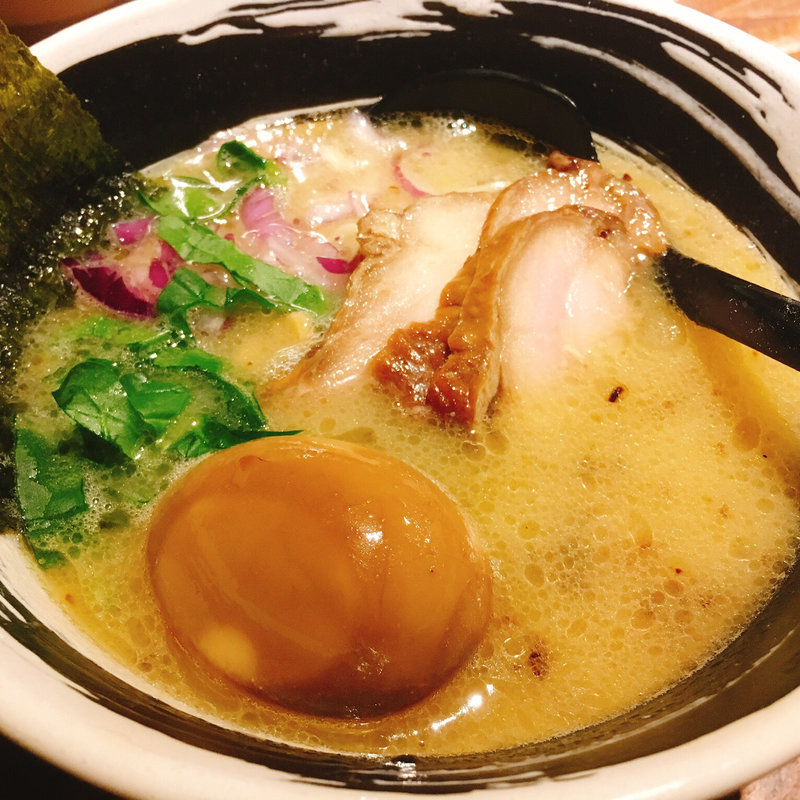 こく塩らーめん(麺場 浜寅 東戸塚店)