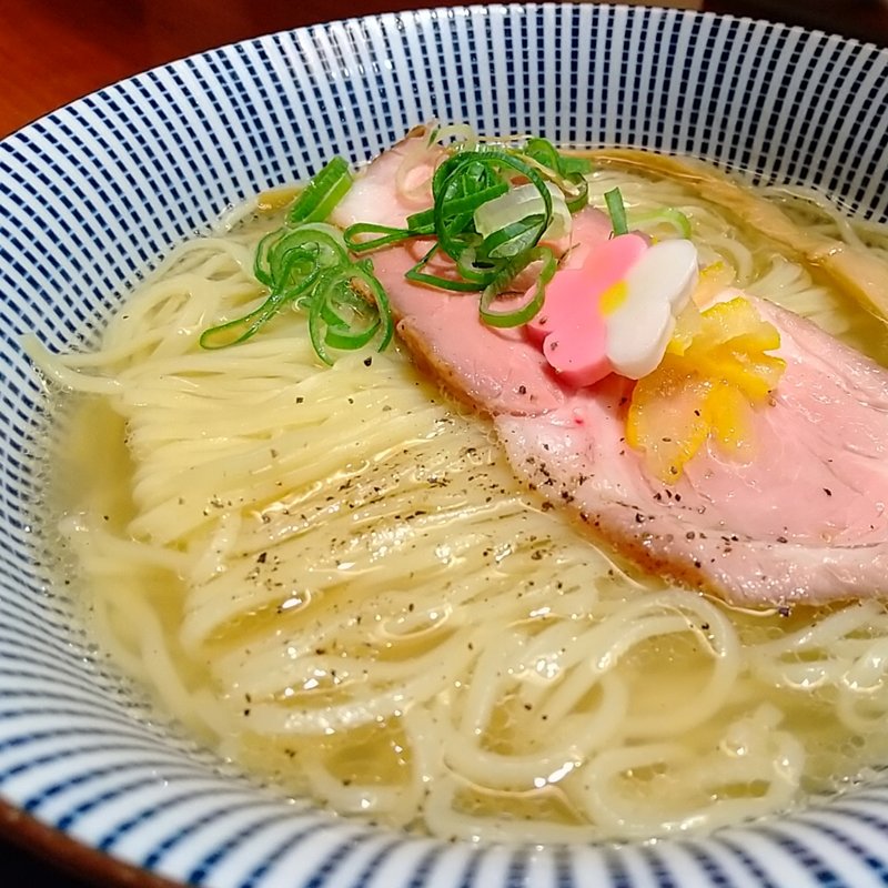 鯛塩らぁ麺(鯛塩そば灯花 ラゾーナ川崎プラザ店)