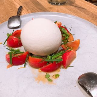  本日のトマトでつくるカプレーゼ エクストラ(good cheese good pizza)