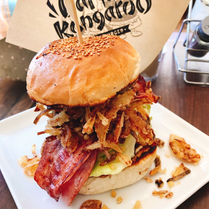 ハンバーガー(キャプテンカンガルー ハンバーガー)