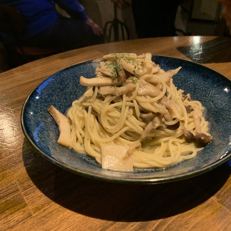 3種のきのこパスタ(大衆バル Galick)
