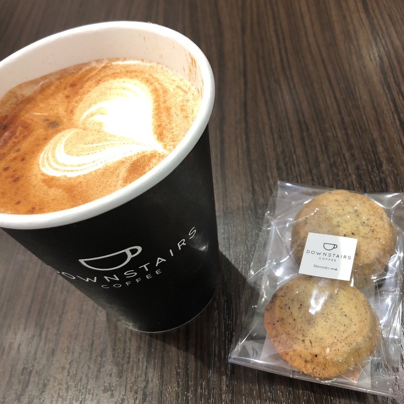 チャイティーラテ(DOWNSTAIRS COFFEE)