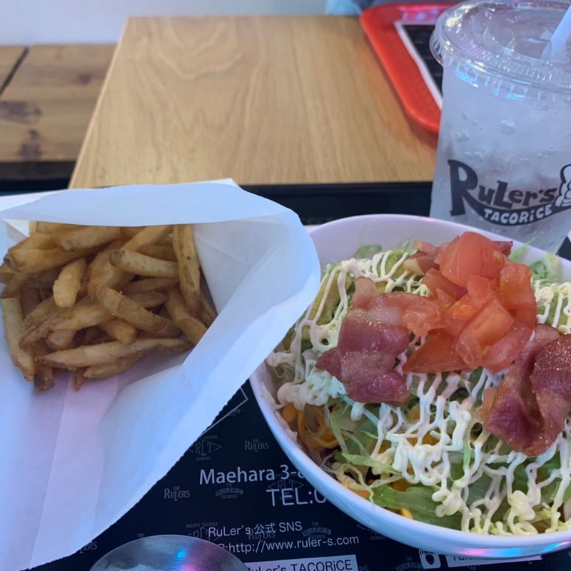 タコライス(ルーラーズ タコライス （RuLers TACORiCE）)