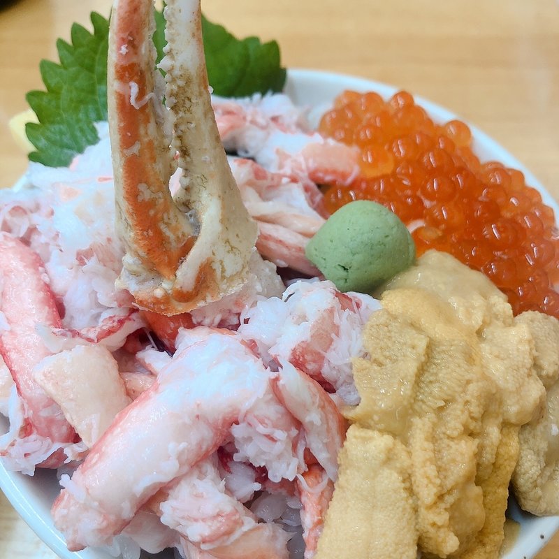 わがまま3品丼（小）(北のどんぶり屋　滝波食堂)