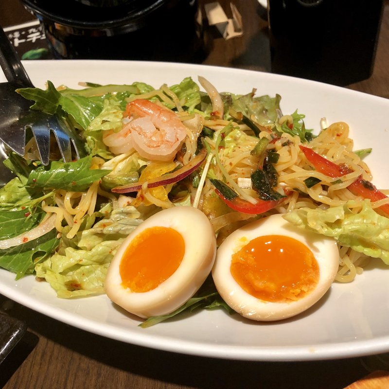 冷やしピリ辛ラーメン(鉄板居食屋 進)