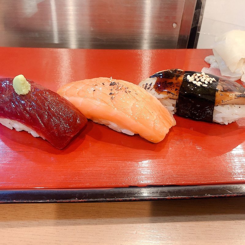 3貫セット（マグロ、サーモン、穴子）(伊勢鮨 JR小樽駅タルシェ店 )