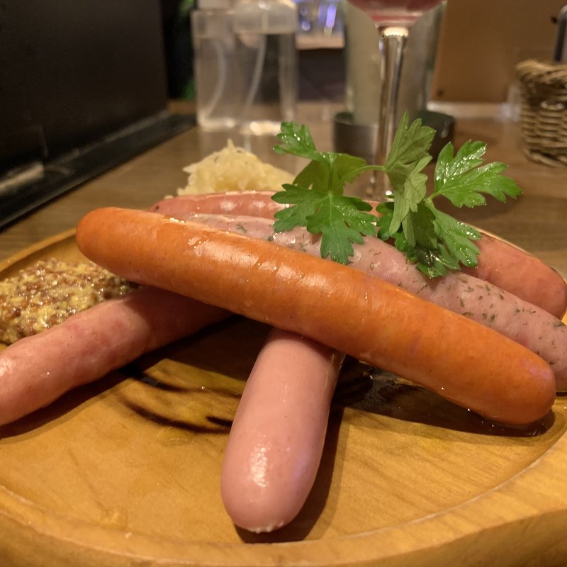 ソーセージ5種盛合せ(クイーン・オブ・チキンズ 新橋本店 （Queen of Chikens）)