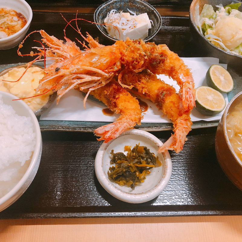 エビフライ定食(じんけ)