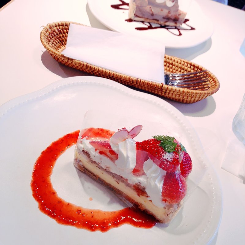 イチゴのタルト(ラメゾン)