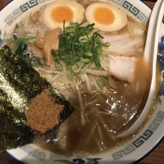 旭川醤油ラーメン(旭川らーめん 男旭山)
