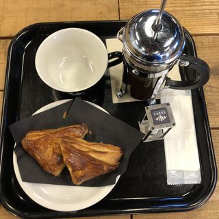 ブルーベリークリームチーズ(ZEBRA Coffee & Croissant)