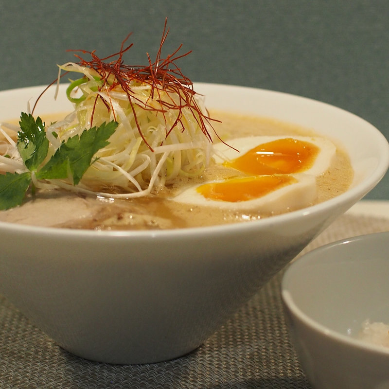 限定えび白湯、銀シャリ付き(オコメノカミサマ)