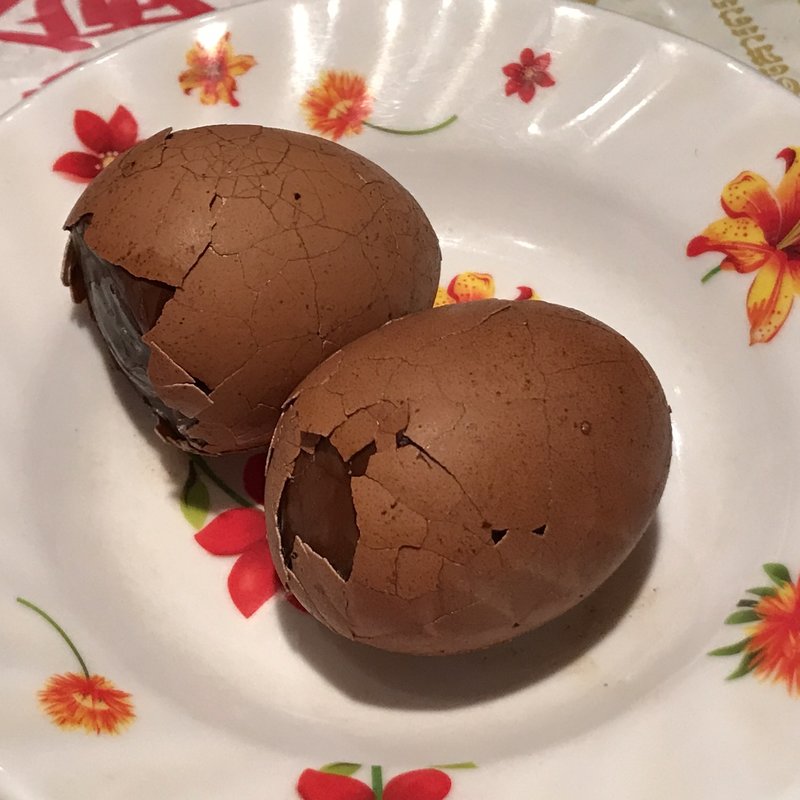 茶葉蛋(ニャムニャム食堂)