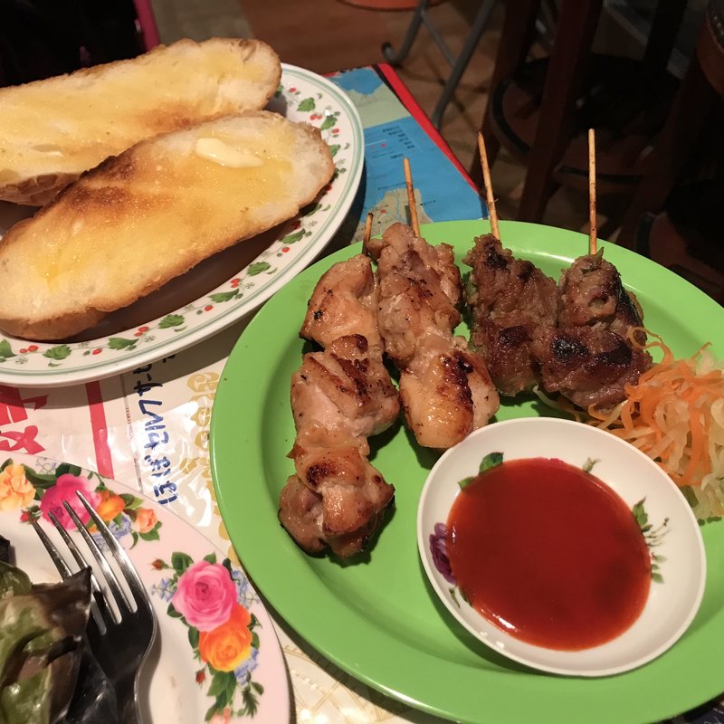 路上屋台の串セット 大(ニャムニャム食堂)