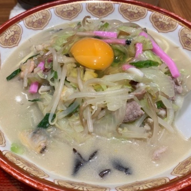 ちゃんぽん(麺大盛り)(中央軒 なんばCITY店)