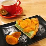 抹茶と柿のムースタルト(カフェ アンレーヴ)