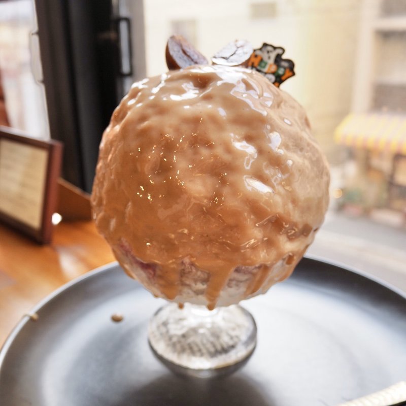 ラム酒薫る大人のモンブラン氷(かき氷研究所)