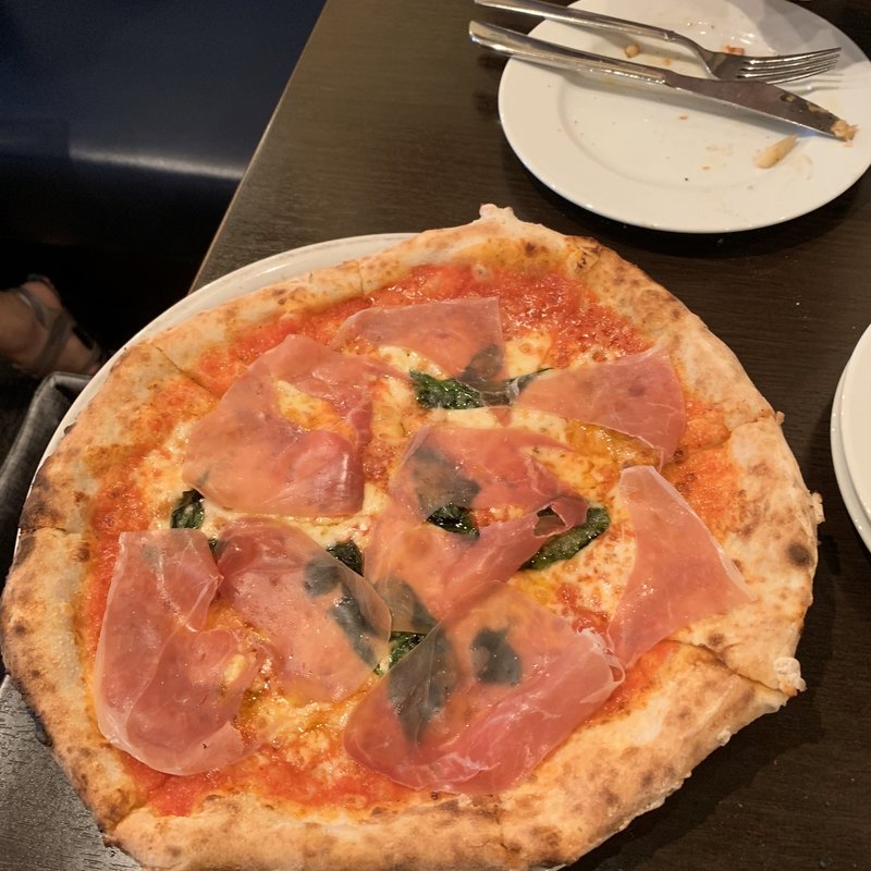 (ナポリピッツァ Pizzeria la Rossa)