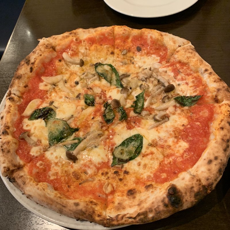 (ナポリピッツァ ピッツェリア ラ ロッサ)