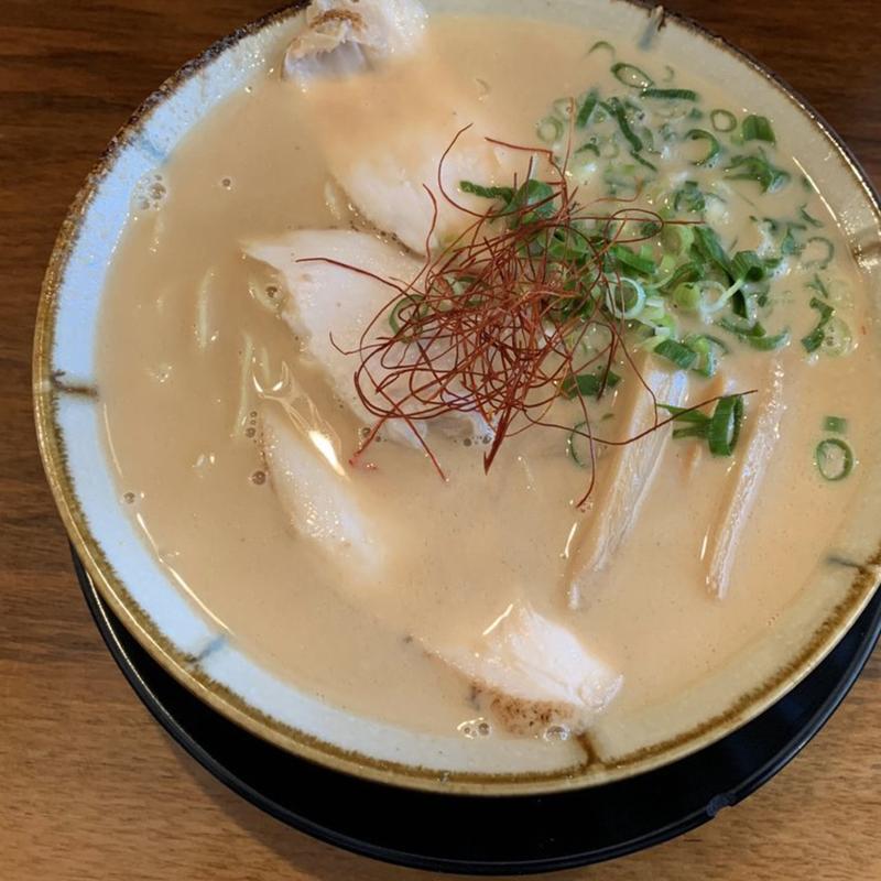 鶏白湯ラーメン(鶏白湯らーめん　ちきんうぃんぐ)