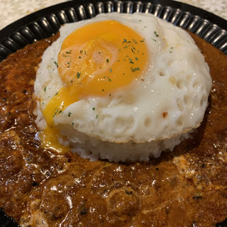 キーマカレー(ドイツ料理　ピラミッド )