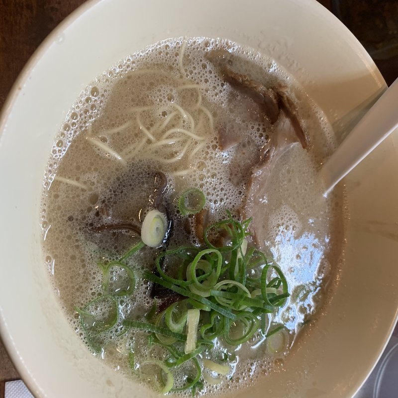 博多豚骨ラーメン(幸心堂 )