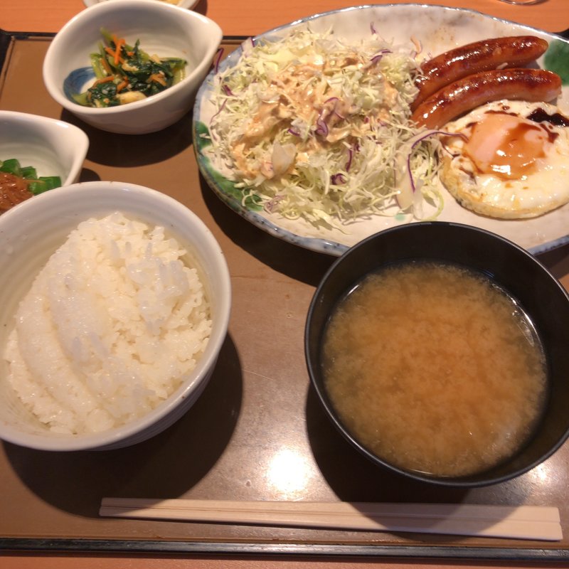 目玉焼き定食(やよい軒 上本町店)