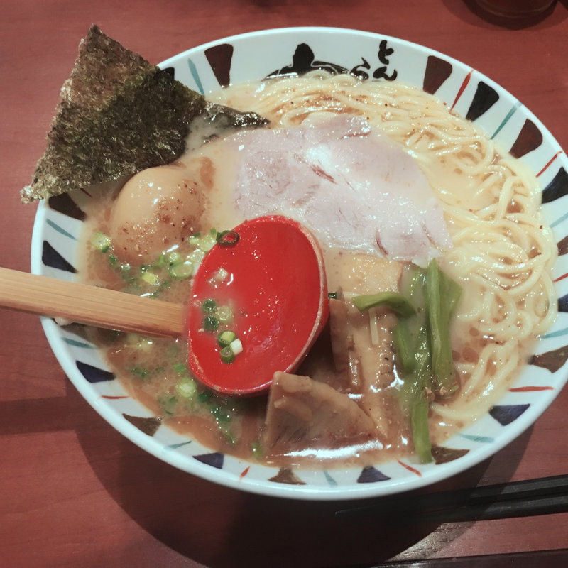 七志らーめん(七志 青葉台店)