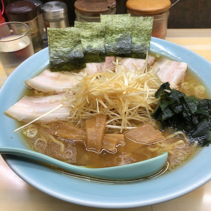 ネギチャーシュー麺大盛(らぁめん かすが)