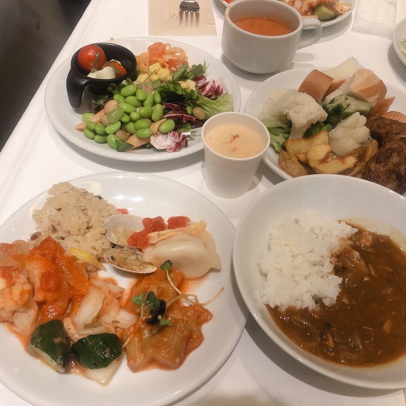 ビュッフェ(THE BAGUS PLACE)