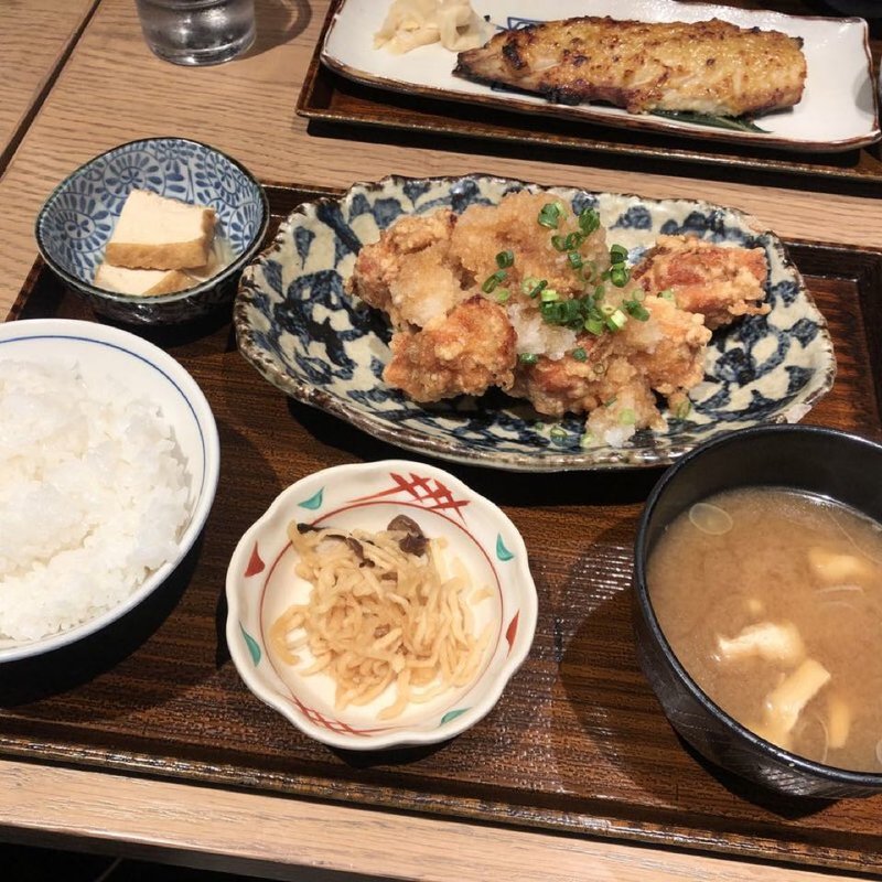 若鶏のみぞれ和え定食(土鍋炊ごはん なかよし 渋谷ストリーム店)