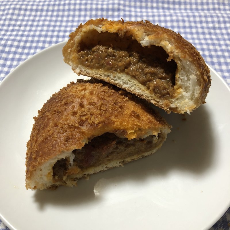 焼きカレーパン(スゥ シエル )