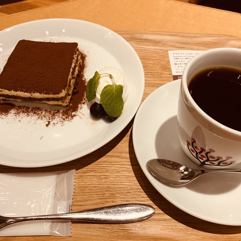 ティラミス(カフェ レクセル 丸の内ビルディング店)