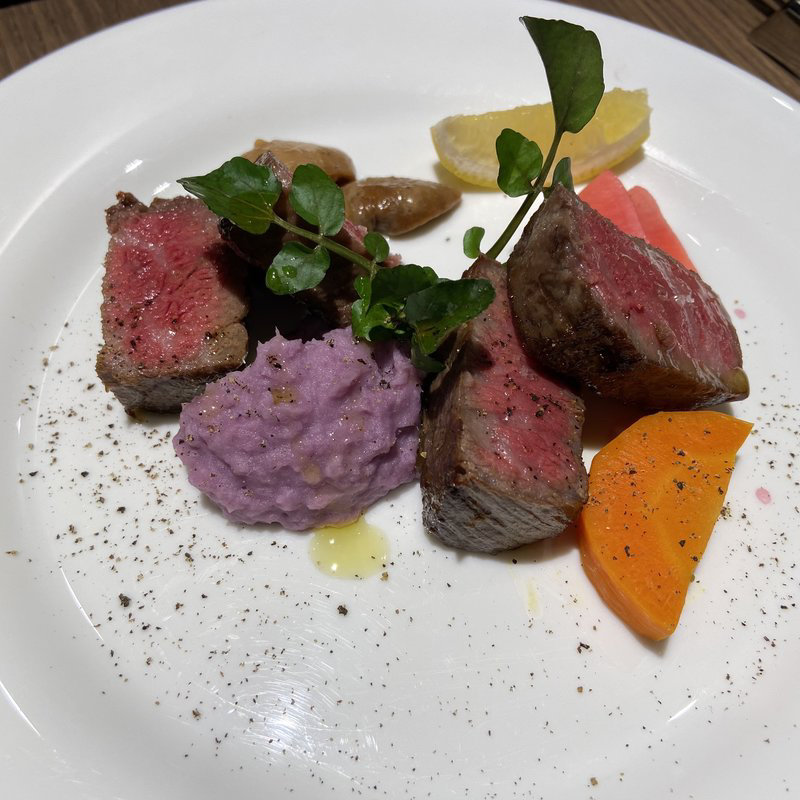 A5ランク山形牛のビステッカ(ダルマット 六本木ヒルズ店)