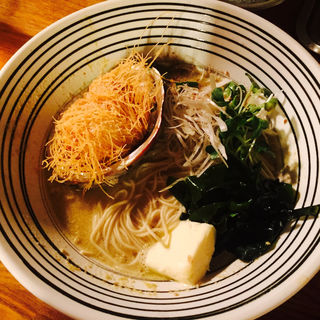 鮑醤油ラーメン(堂の浦)