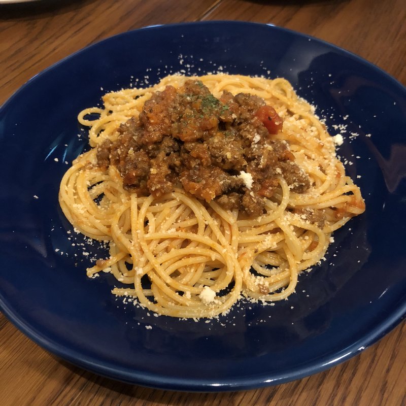 牛100%ミートソースのパスタ(荻窪cafe＆bar Quartet（カフェアンドバルカルテット）)