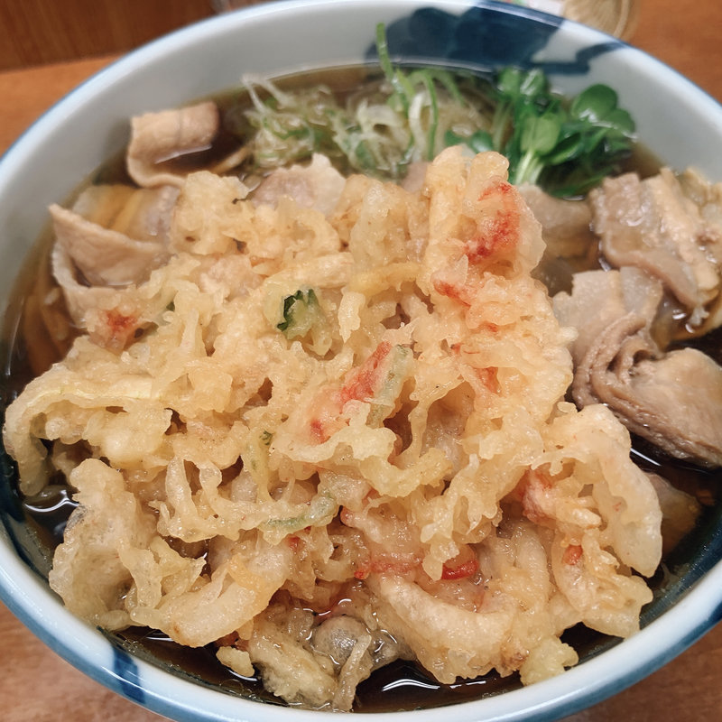 肉そば、海老かき揚げ(うさぎや)