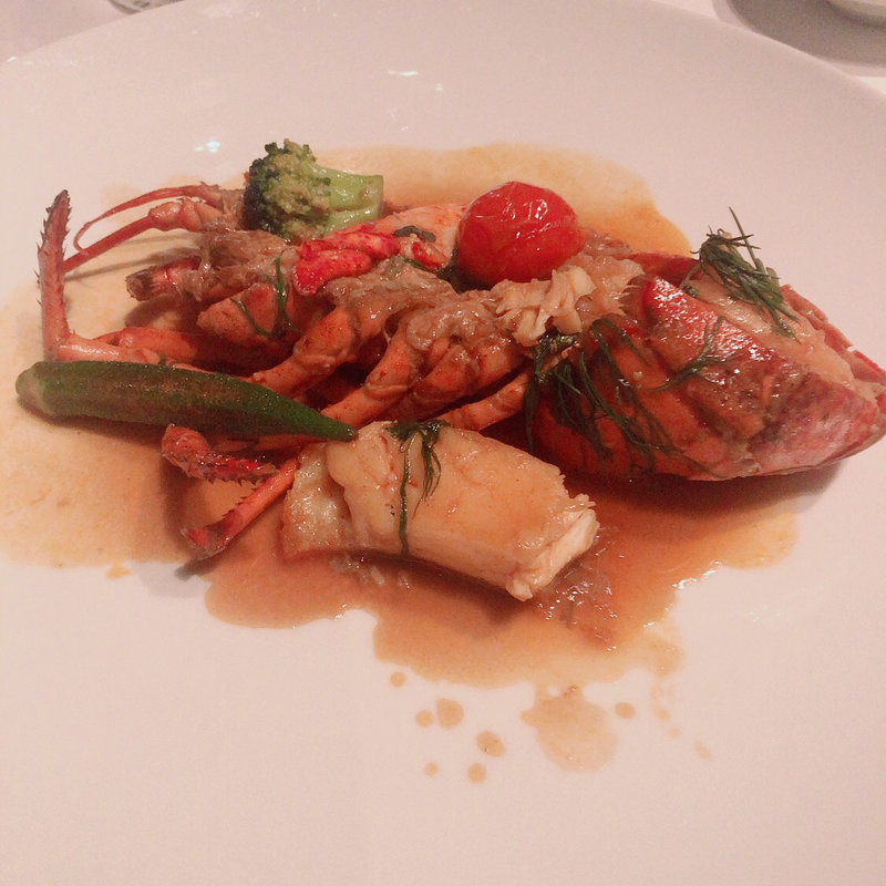 オマール海老のロースト(ツキ シュールラメール)