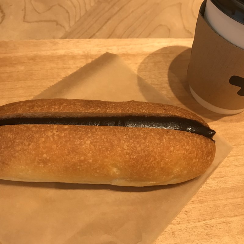 あんコッペ(トラヤあんスタンド新宿店)