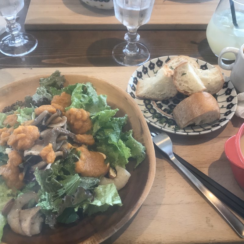 サラダランチプレート(カフェ ビストロ セレンディピティ （cafe bistro Serendipity）)