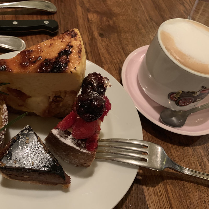 デザート盛合せ(Bistro Feve （ビストロ フェーヴ）)