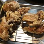 大分中津からあげ(あべの応援団 勝男 )