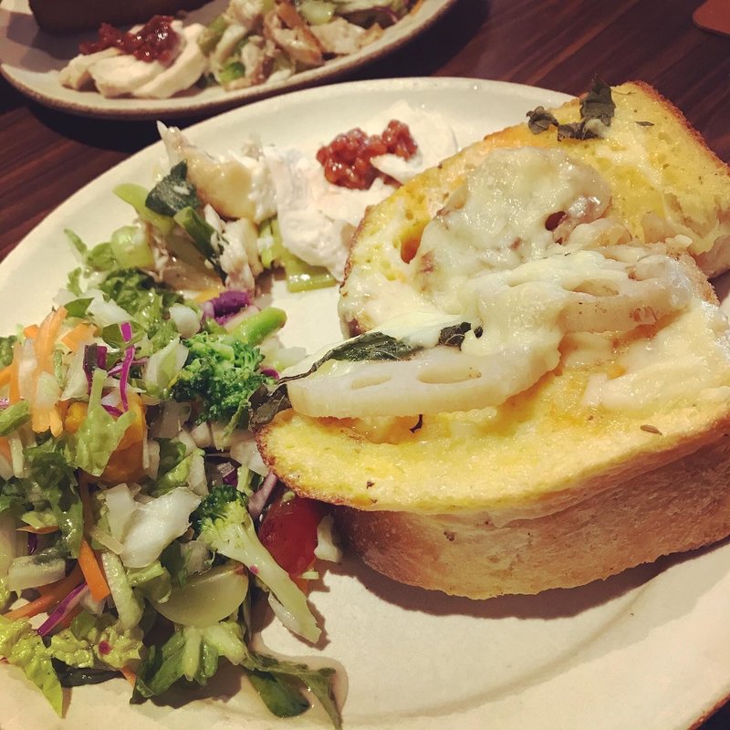 プレートランチ(ニコノパン)