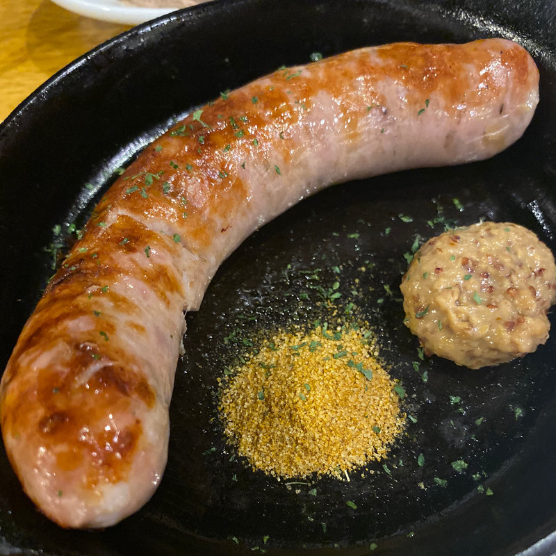 肉屋のBIGソーセージ(CONA 上野店)