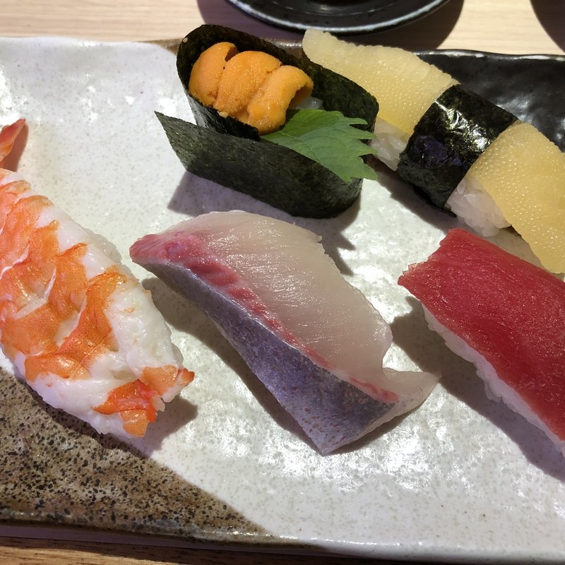 平四郎五貫盛り(廻転寿司 平四郎 小倉駅アミュプラザ店)