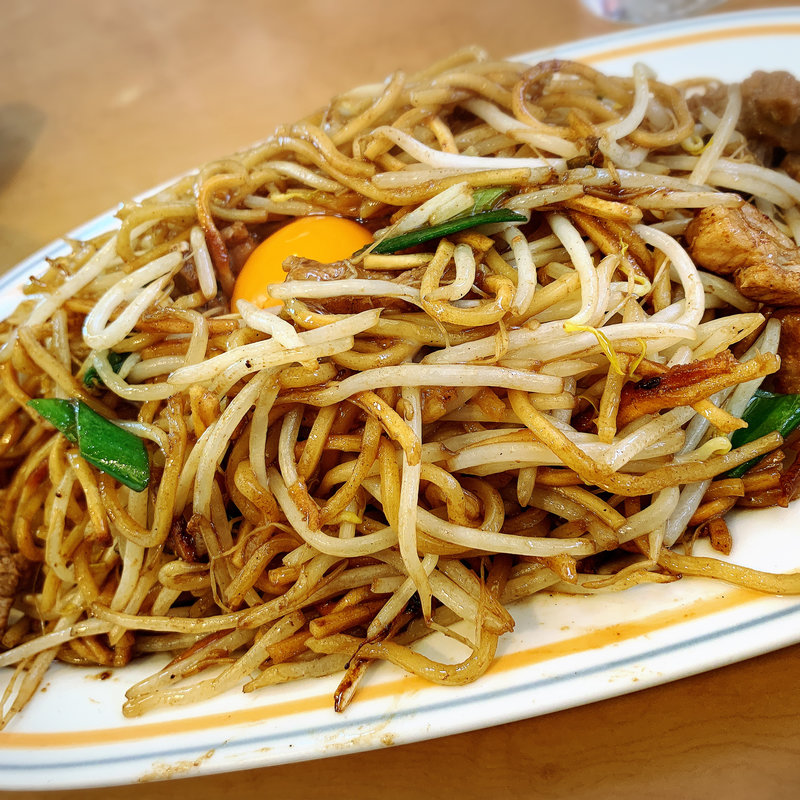 焼そば 生卵入り(焼そばの 想夫恋 福岡インター店)