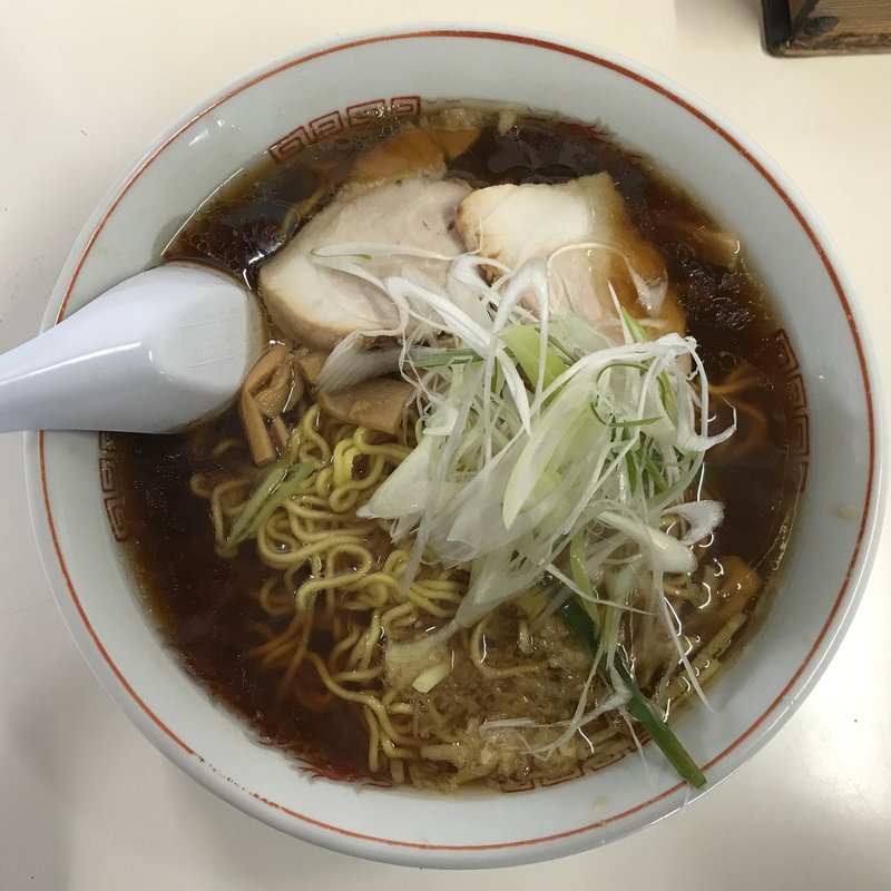生姜正油ラーメン 大盛り (龍宝)