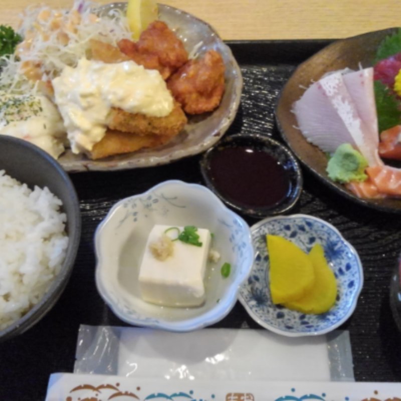 さけみ定食(居酒屋さけみ)