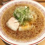蔵出し 醤油らーめん(まったり) チャーシュー+玉ねぎ 鯛と鮪の江戸前丼(きたかた食堂 )