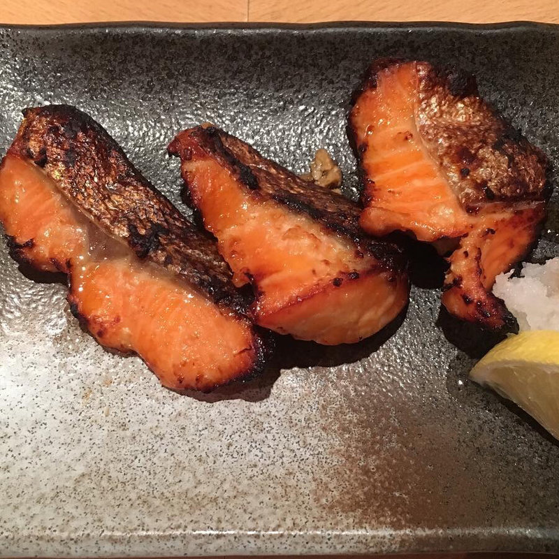 鮭の味噌漬け焼き(とんぺい )